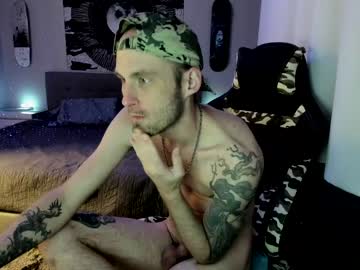 webcam man bi_mechanic live cam image #6755257