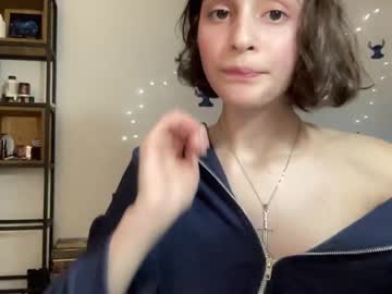 webcam girl wonderland_stia live cam image #6390853