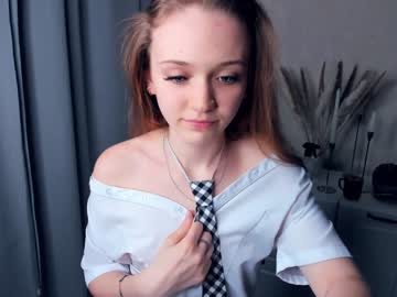 webcam girl caressing_glance live cam image #6362029