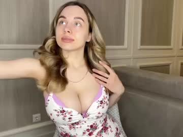 webcam girl tatti_1 live cam image #4113312
