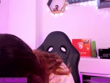 webcam girl thecosmicgirl live cam image #5234128