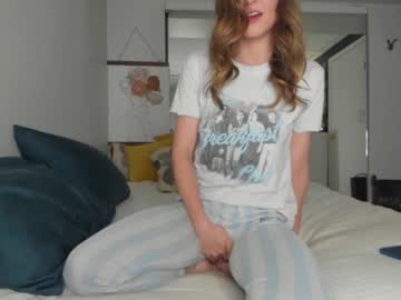 webcam girl innocentprovenguilty live cam image #1907079