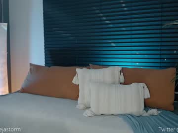 webcam girl alejastorm live cam image #5410098