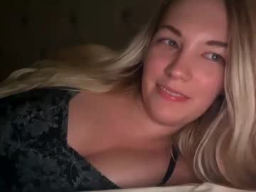 webcam girl mariah95 live cam image #2223039