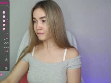 webcam girl yourvirusqueen_ live cam image #2329934
