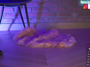 webcam girl _taylor_swift live cam image #3132198