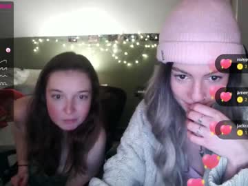 webcam girl pixelatedprincess live cam image #3671488