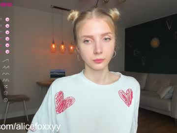 webcam girl oh_honey_ live cam image #4940073