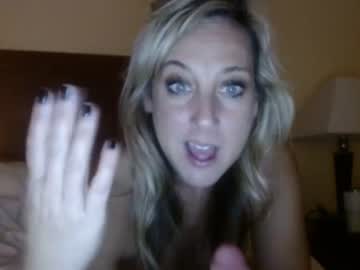 webcam girl blondebombshell556 live cam image #419556
