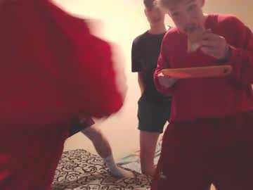 webcam man stralght_twinks live cam image #2750885