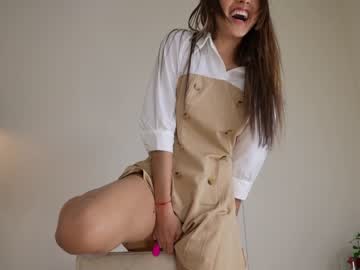 webcam girl shena_nomy live cam image #6859620