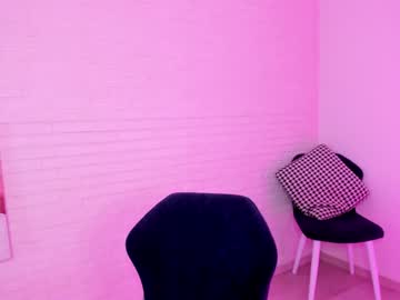webcam girl 8a8y_nura live cam image #1599036