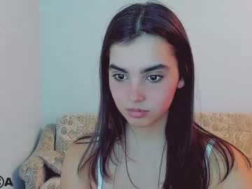 webcam girl nika_la live cam image #1242922