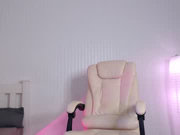 webcam girl cherry_beauty live cam image #2172197