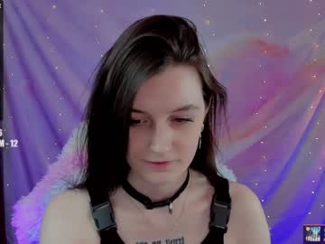 webcam girl ronnie_moon live cam image #1543267