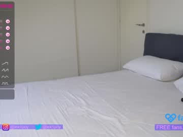 webcam girl lexipoy live cam image #4619153