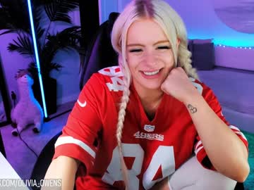 webcam girl oliviaowens live cam image #5274267
