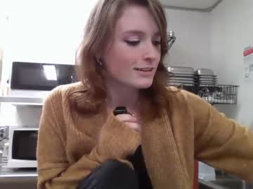 webcam girl lenity_life live cam image #5692296