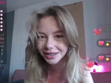 webcam girl elli_harmon live cam image #4568279