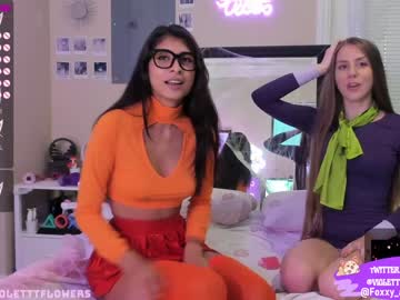 webcam girl violetttflowers live cam image #3032004