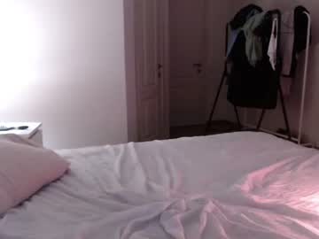 webcam girl bitter_moon live cam image #468392