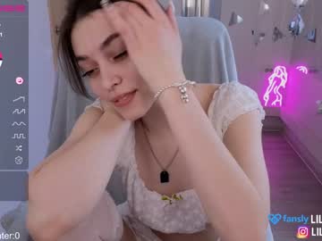 webcam girl lily_ewing live cam image #4216722