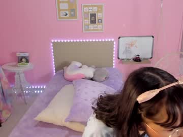 webcam girl little_effy18 live cam image #2315097