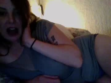 webcam girl fitty_tuck live cam image #401413