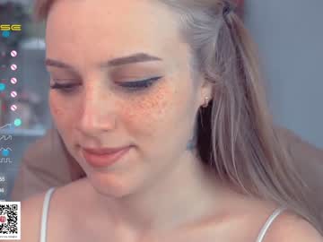 webcam girl mia_milagros live cam image #1283723