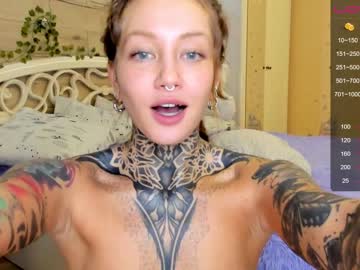 webcam girl nickyneck live cam image #1408439