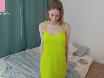 webcam couple christine_bae live cam image #4631690