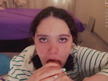 webcam girl chery_lady22 live cam image #4422825