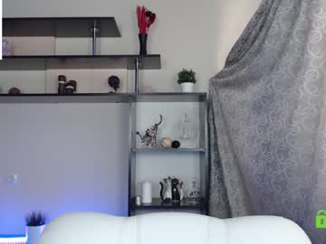 webcam girl adrykilly live cam image #1146992