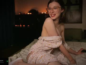 webcam girl siamodo live cam image #1723960