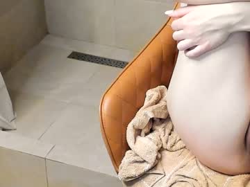 webcam girl yasmin_185 live cam image #3984930