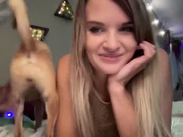 webcam girl phoenix_taylor live cam image #2323584