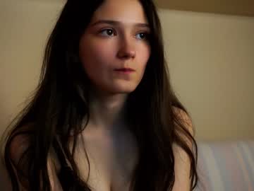 webcam girl alicemirold live cam image #2067969