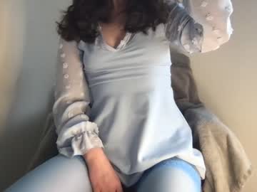 webcam girl daddiesgirl69_ live cam image #1299930