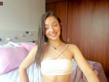 webcam girl gabrielaa_18 live cam image #4019814