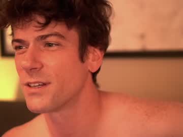 webcam man charlieonline live cam image #2676341