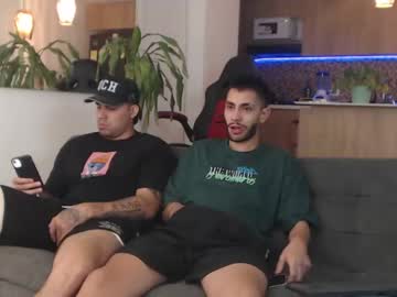webcam man fratguysonline live cam image #4300695