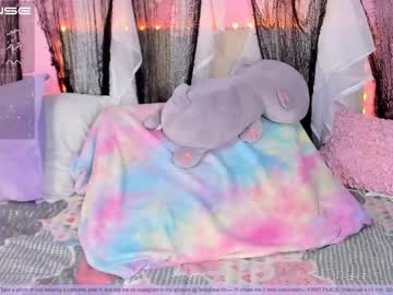 webcam girl little_effy18 live cam image #2981318
