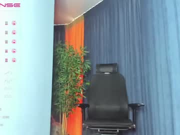 webcam girl xvsesss live cam image #1950713