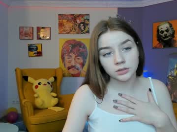webcam girl elaine_mur live cam image #833056
