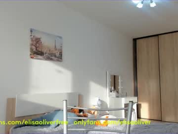 webcam girl elisa_oliver live cam image #1075232