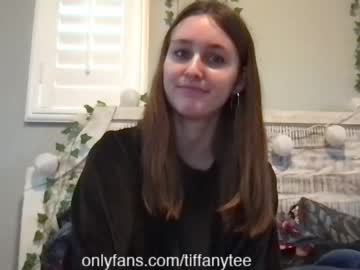 webcam girl tiffanytee2 live cam image #3684458