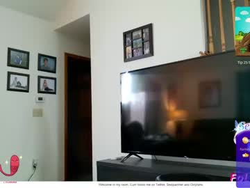 webcam girl champagnefun live cam image #6540200