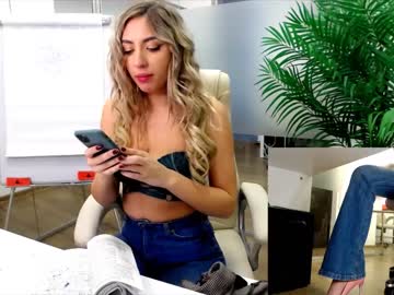 webcam girl babesgowild live cam image #3606011