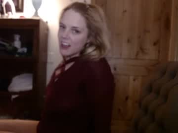 webcam girl deloresdoes live cam image #968622