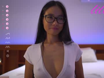 webcam girl _lillilly_ live cam image #4086263
